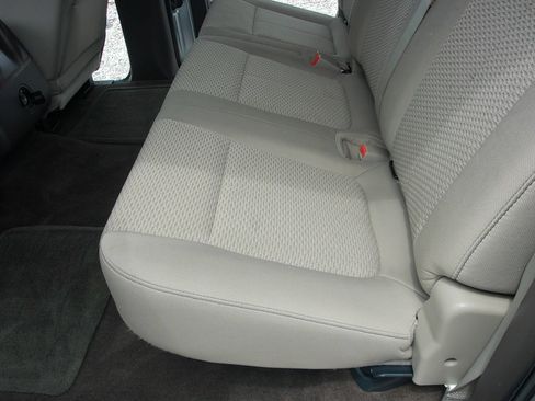 Used 2010 Ford F150 XLT RWD image 27