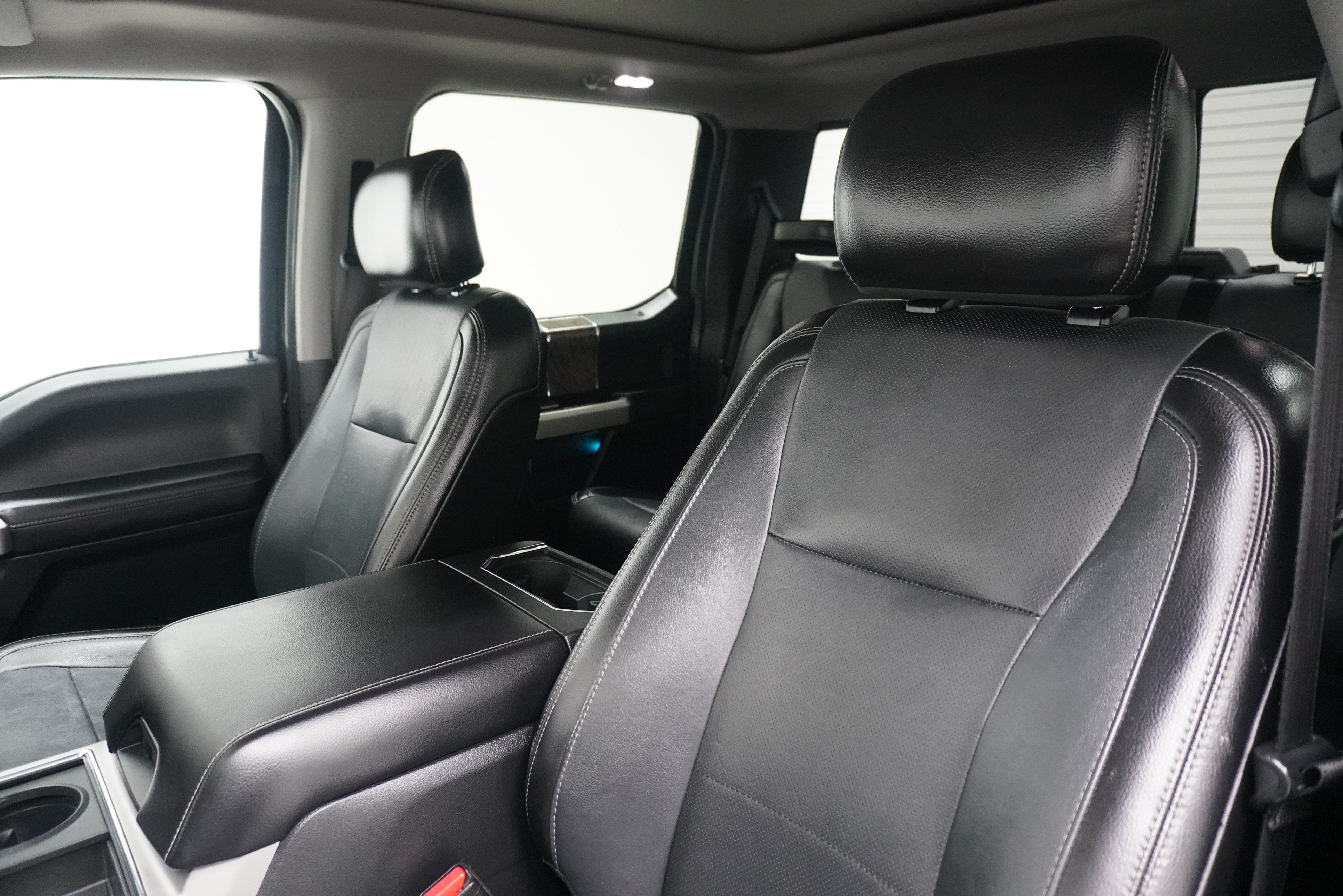 Used 2017 Ford F250 Lariat w/ Lariat Ultimate Package AWD/4WD image 11