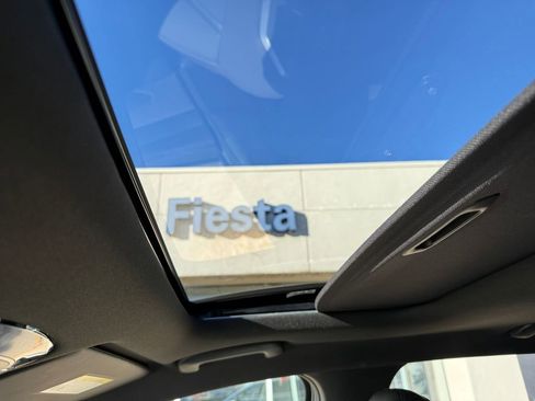 Used 2025 Hyundai Santa Cruz Limited image 26