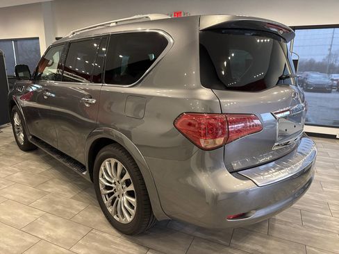 Used 2017 INFINITI QX80 4WD w/ Deluxe Technology Package image 6