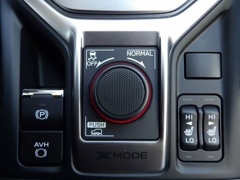 Used 2023 Subaru Forester Premium image 23