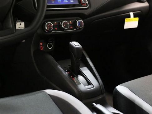 Certified 2025 Nissan Versa S w/ Trunk Package image 28