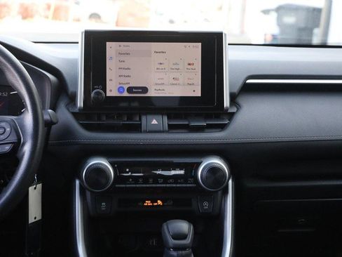 Used 2024 Toyota RAV4 LE image 22