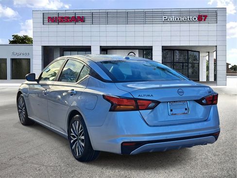 Certified 2023 Nissan Altima 2.5 SV image 4