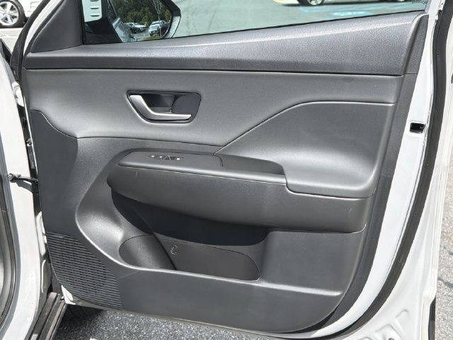 Certified 2026 Hyundai Kona Limited FWD image 16