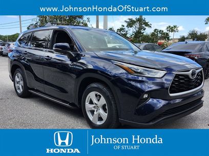 Used 2021 Toyota Highlander LE