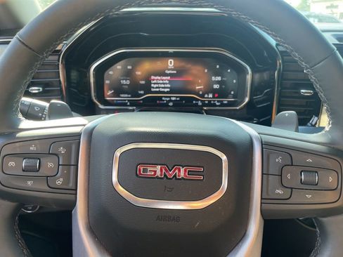 Used 2025 GMC Sierra 1500 SLT w/ SLT Premium Plus Package AWD/4WD image 24