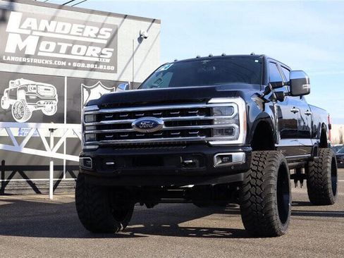 Used 2024 Ford F250 Platinum w/ FX4 Off-Road Package image 1