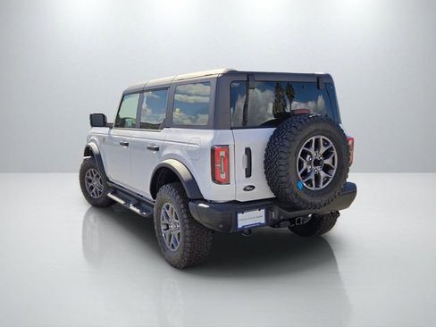 New 2025 Ford Bronco Badlands image 6