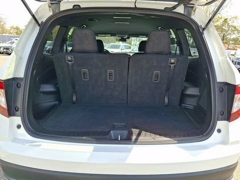 Used 2022 Honda Pilot Sport image 29