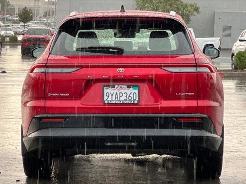 Certified 2026 Toyota Crown Signia w/ Advanced Technology Package AWD/4WD image 8