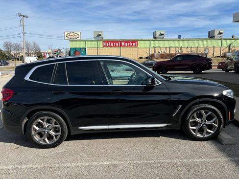 Used 2021 BMW X3 xDrive30e w/ Premium Package image 4