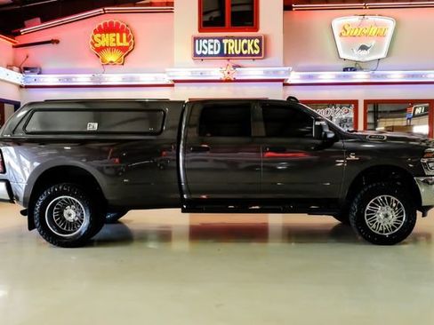 Used 2025 RAM 3500 Tradesman AWD/4WD image 11