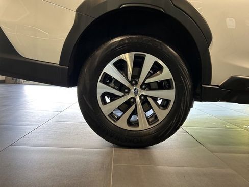 Used 2025 Subaru Outback 2.5i image 41