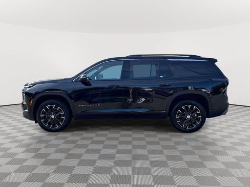 Used 2026 Chevrolet Traverse LT w/ Sun and Wheel Package AWD/4WD image 4