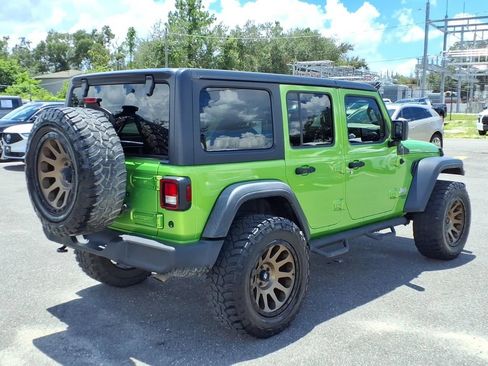 Used 2018 Jeep Wrangler Unlimited Sport S AWD/4WD image 7