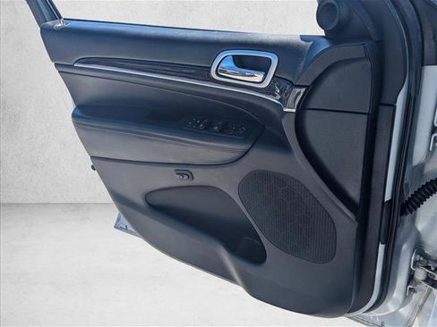 Used 2016 Jeep Grand Cherokee High Altitude image 10