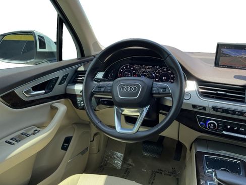 Used 2019 Audi Q7 2.0T Premium Plus w/ Premium Plus Package AWD/4WD image 11