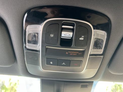 Used 2021 Hyundai Sonata Limited FWD image 29
