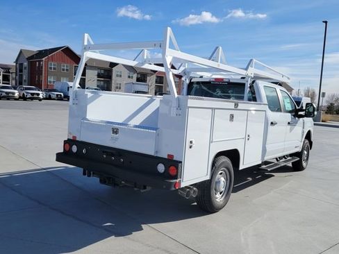 New 2026 Ford F250 XL image 3