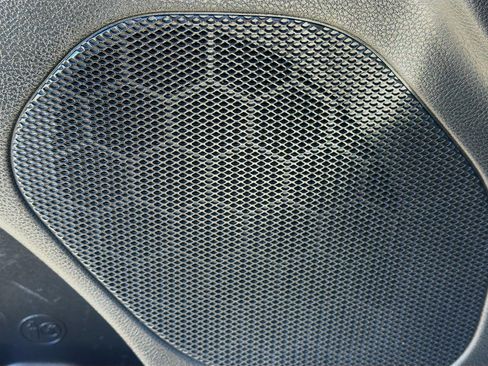 Used 2016 Dodge Durango Limited w/ Nav & Power Liftgate Group image 24