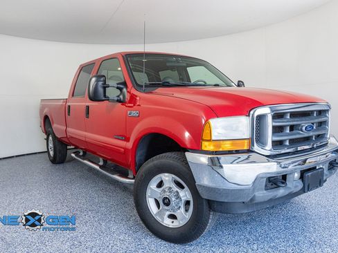 Used 2001 Ford F350 Lariat image 1
