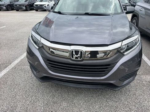Used 2020 Honda HR-V LX image 2