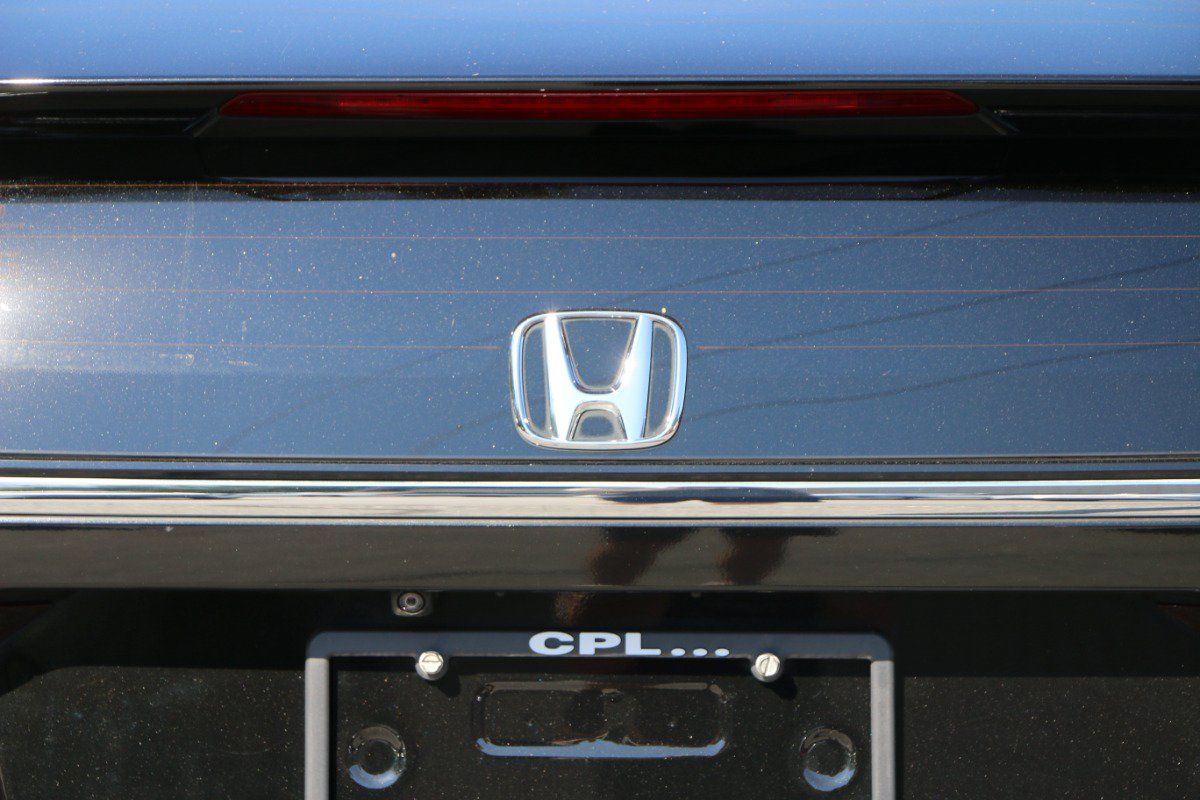 Used 2018 Honda Clarity Plug-In Hybrid image 5