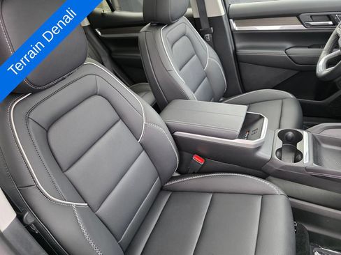Used 2026 GMC Terrain Denali AWD/4WD image 28
