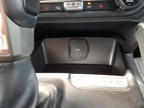 Certified 2023 Ford Bronco Outer Banks AWD/4WD image 27