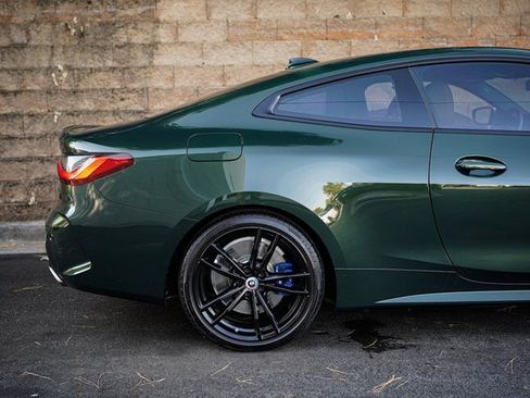 Used 2023 BMW M440i Coupe w/ Premium Package image 10