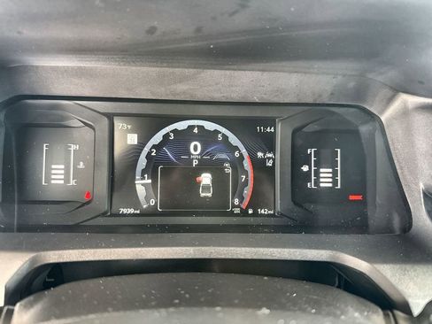 Used 2025 Toyota Tacoma SR5 image 12