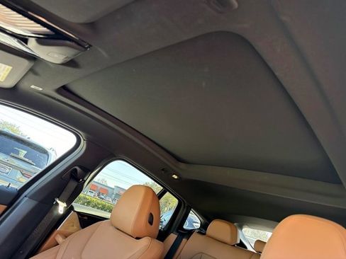 Used 2025 BMW X4 xDrive30i image 23