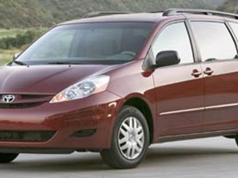 Used 2006 Toyota Sienna image 1