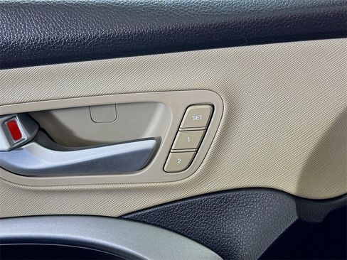 Used 2018 Hyundai Santa Fe Sport w/ 2.4L Tech Package 04 image 20