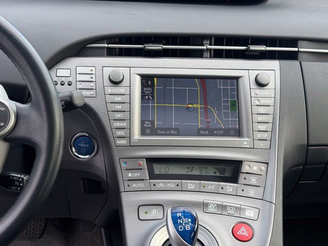 Used 2012 Toyota Prius Four w/ Deluxe Solar Roof Pkg FWD image 14