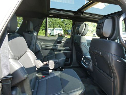 New 2027 Ford Expedition Max Platinum w/ Stealth Appearance Package AWD/4WD image 13