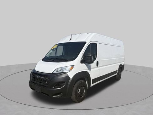 Used 2023 RAM ProMaster 2500 FWD image 1