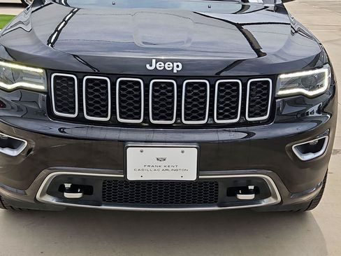 Used 2018 Jeep Grand Cherokee Limited RWD image 6