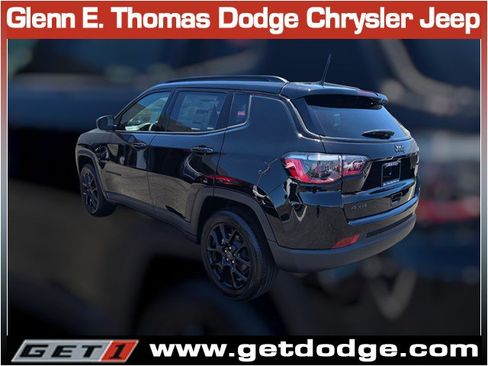 New 2026 Jeep Compass Latitude AWD/4WD image 4