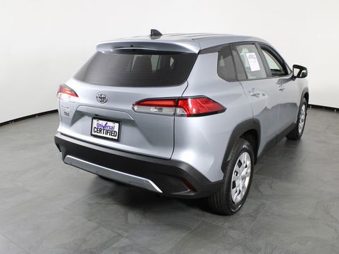 Used 2024 Toyota Corolla Cross L FWD image 15