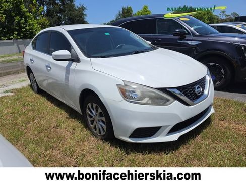 Used 2018 Nissan Sentra S FWD image 1