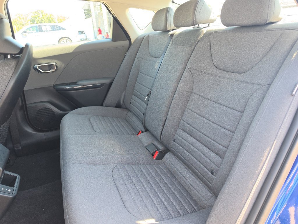 Certified 2025 Kia K4 EX FWD image 11