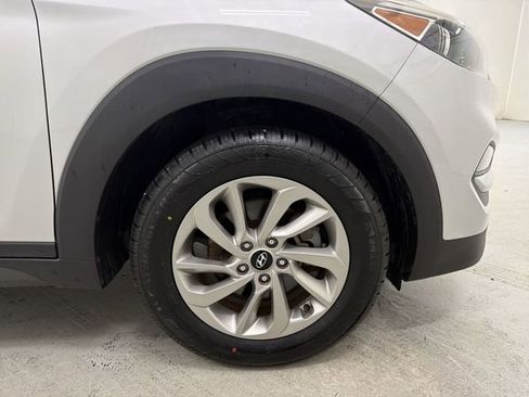 Used 2016 Hyundai Tucson Eco image 14