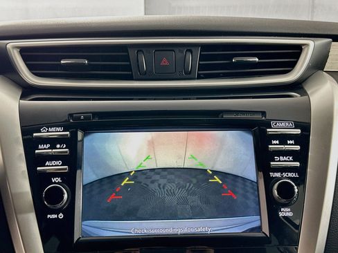 Used 2016 Nissan Murano S w/ Navigation Package FWD image 23