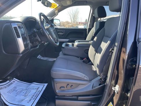 Used 2019 Chevrolet Silverado 1500 LT w/ All Star Edition image 18
