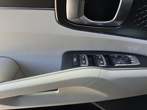 New 2025 Kia Sorento EX image 7