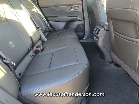 Used 2025 Nissan Murano Platinum w/ Cargo Package image 16