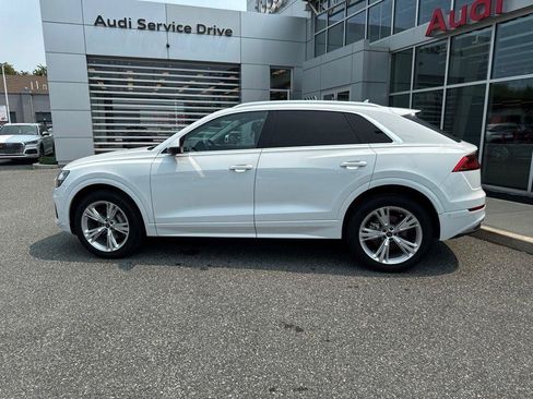 Used 2023 Audi Q8 Premium Plus w/ Premium Plus Package AWD/4WD image 6