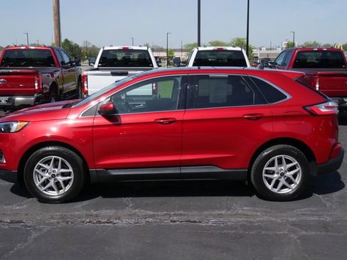 Used 2024 Ford Edge SEL w/ Convenience Package AWD/4WD image 7